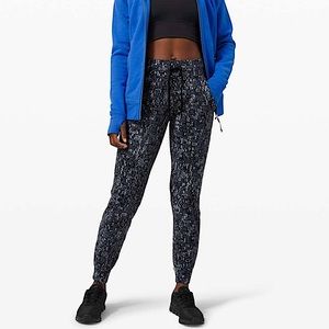 Lululemon Ready To Rulu Jogger 29”